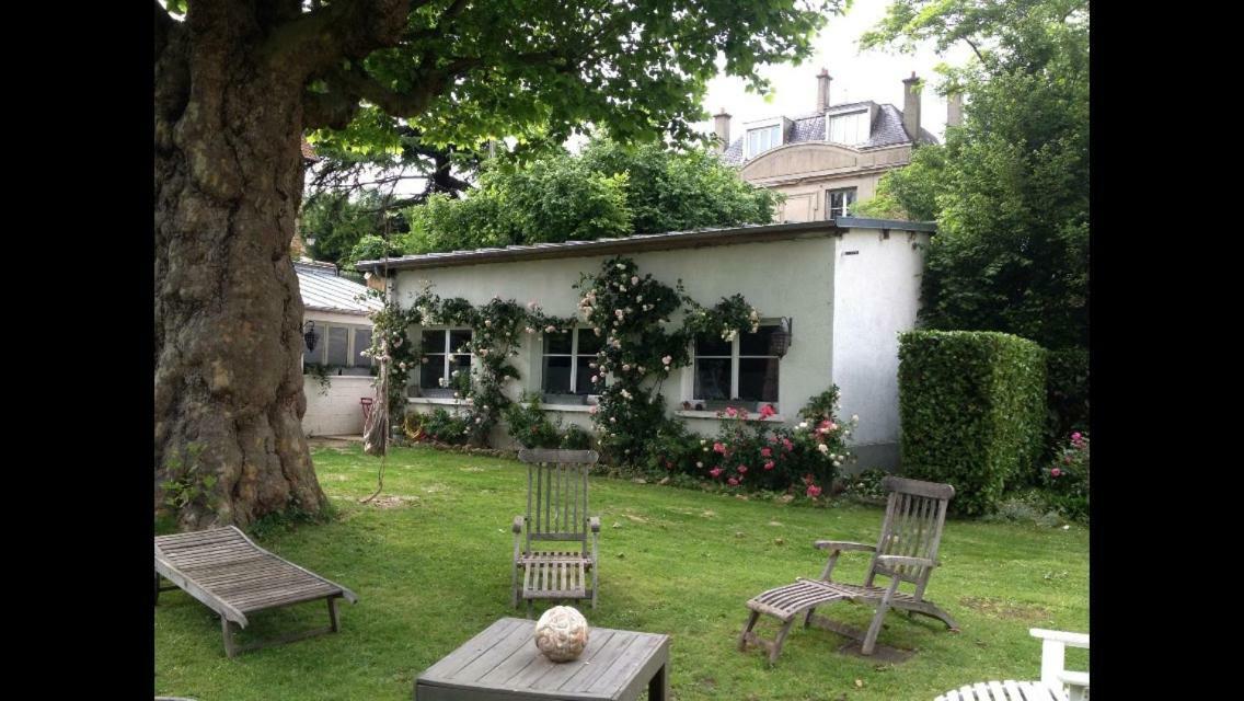 Willa Le Petit Val Rose Villennes-sur-Seine Zewnętrze zdjęcie
